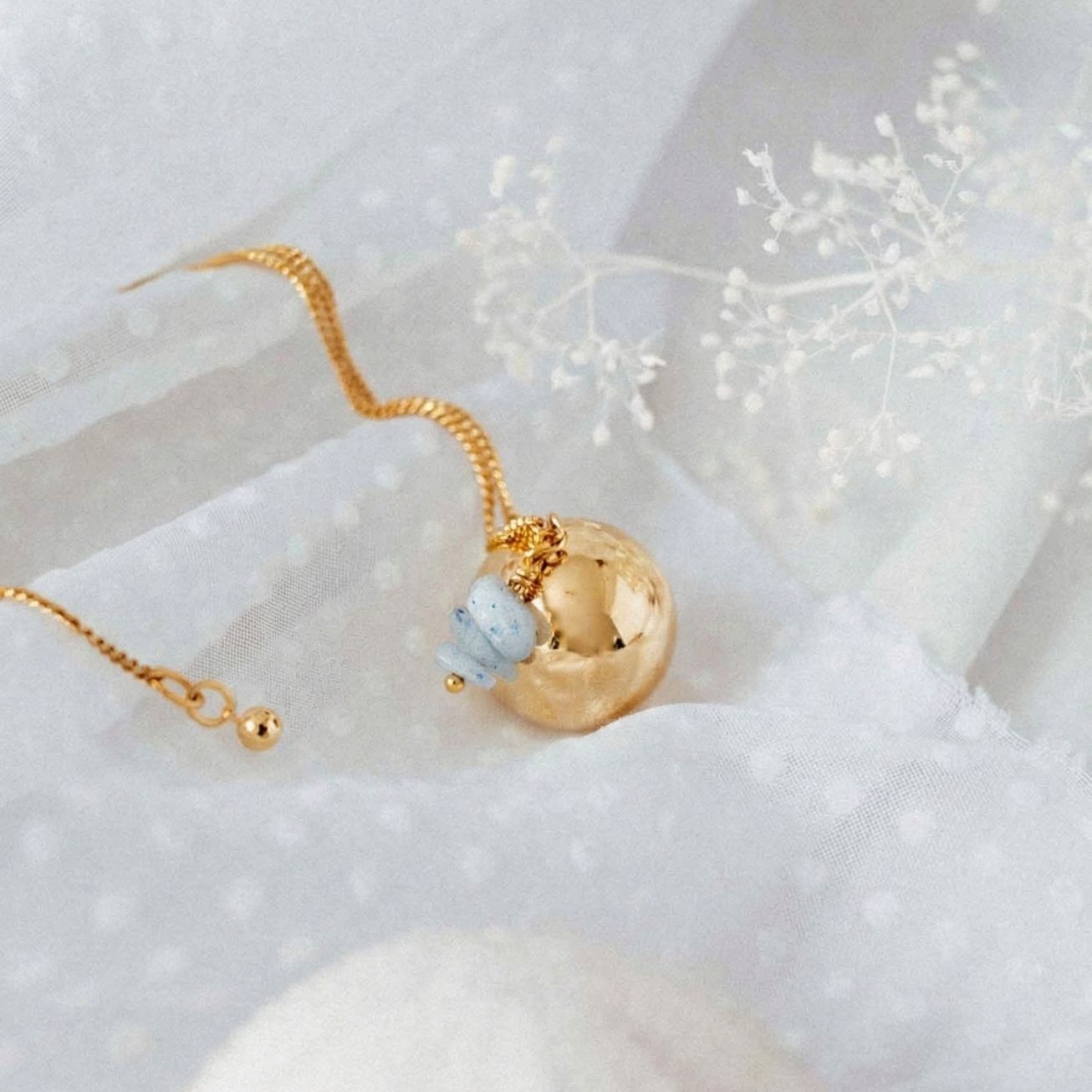 Chiama angeli Izalée 