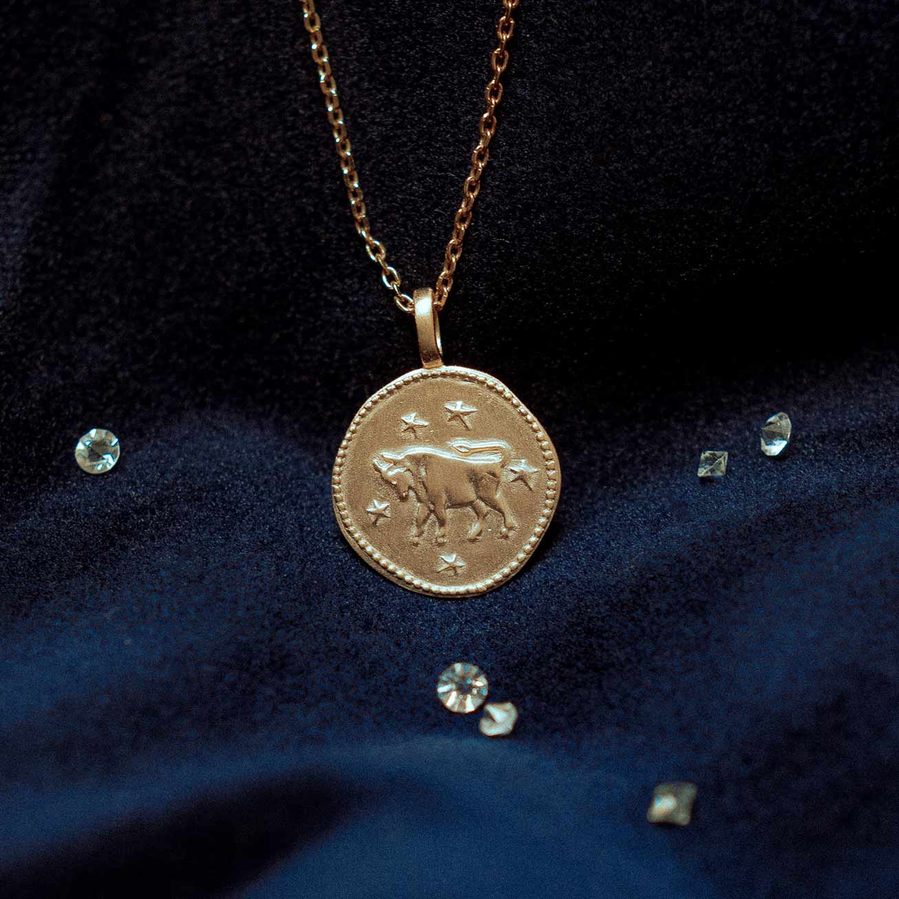 Collana segno zodiacale Toro