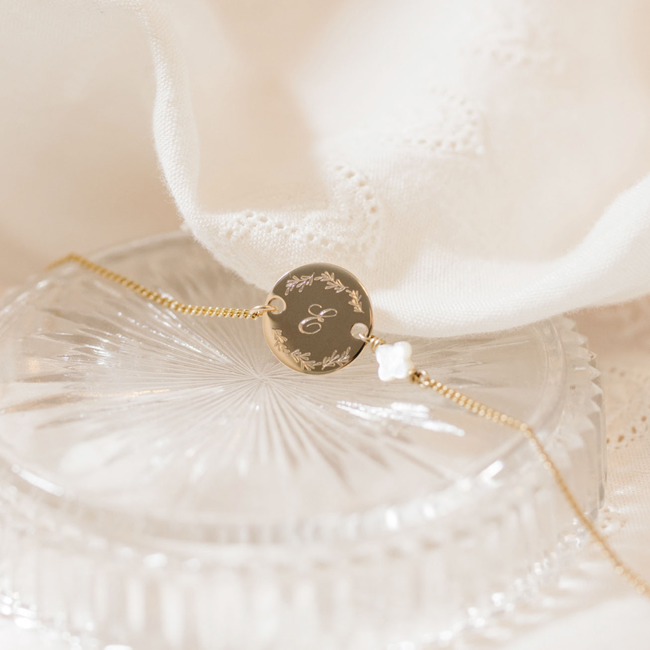 Bracciale battesimo personalizzato madreperla