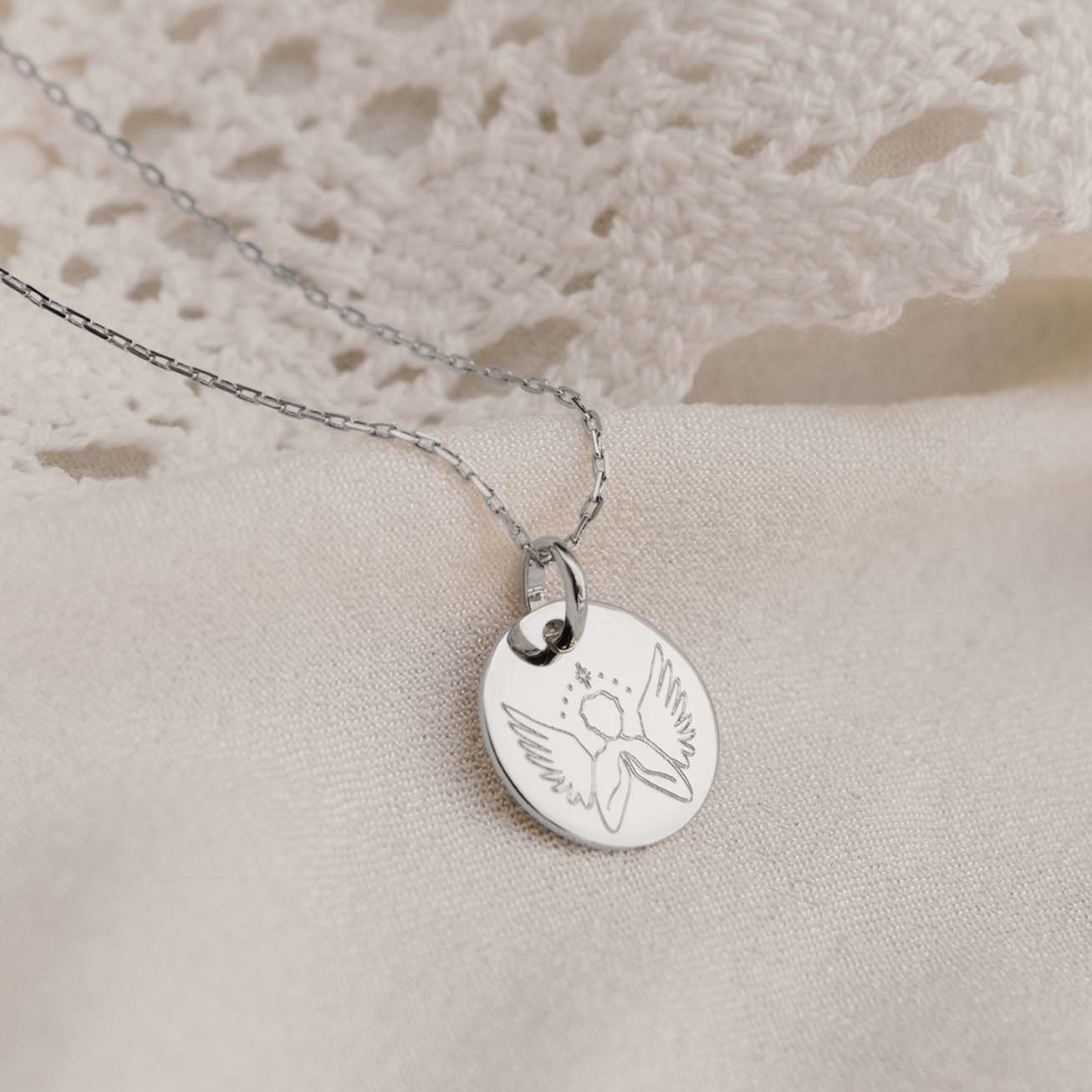 Collana battesimo angelo amorevole argento