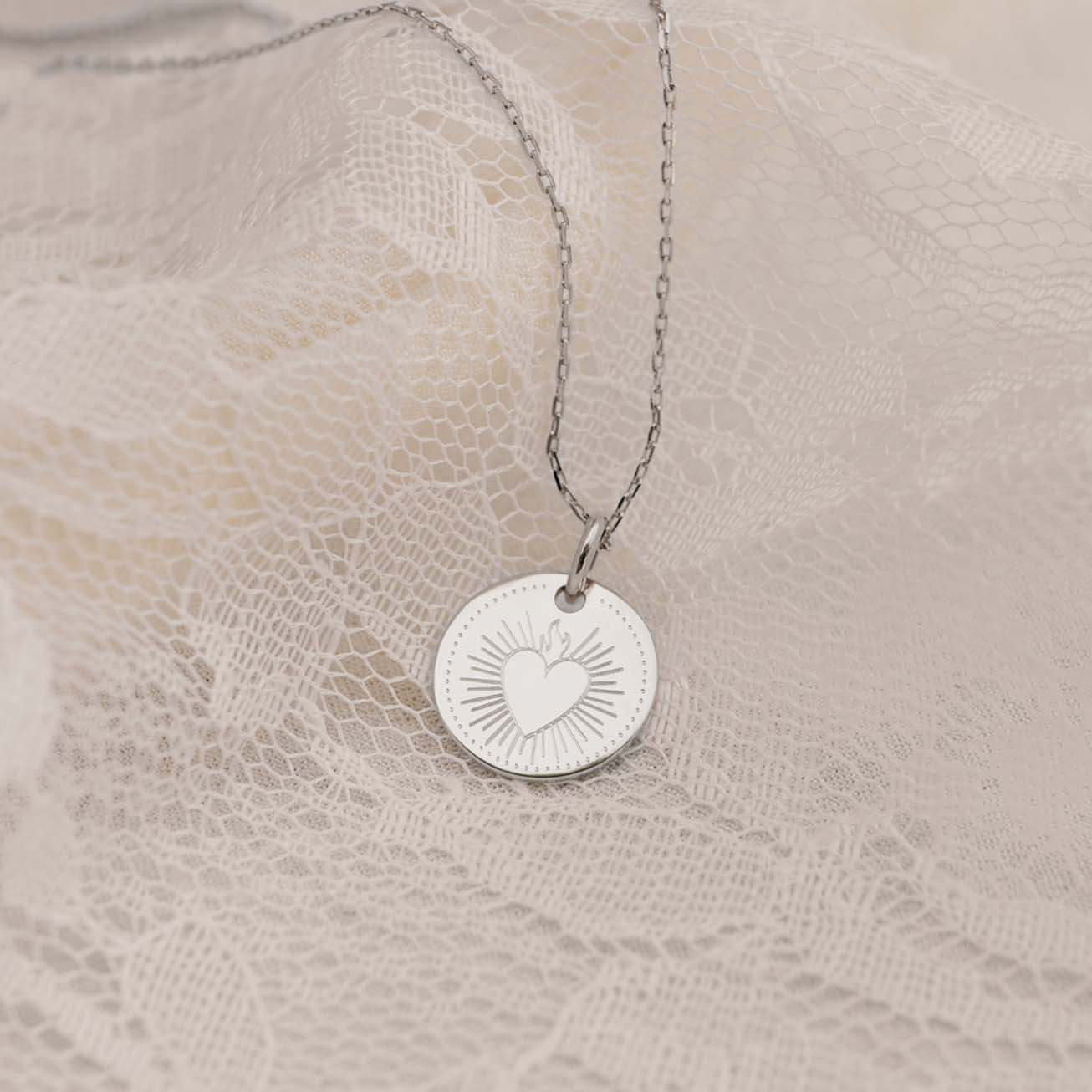 Collana battesimo personalizzata cuore fiammeggian