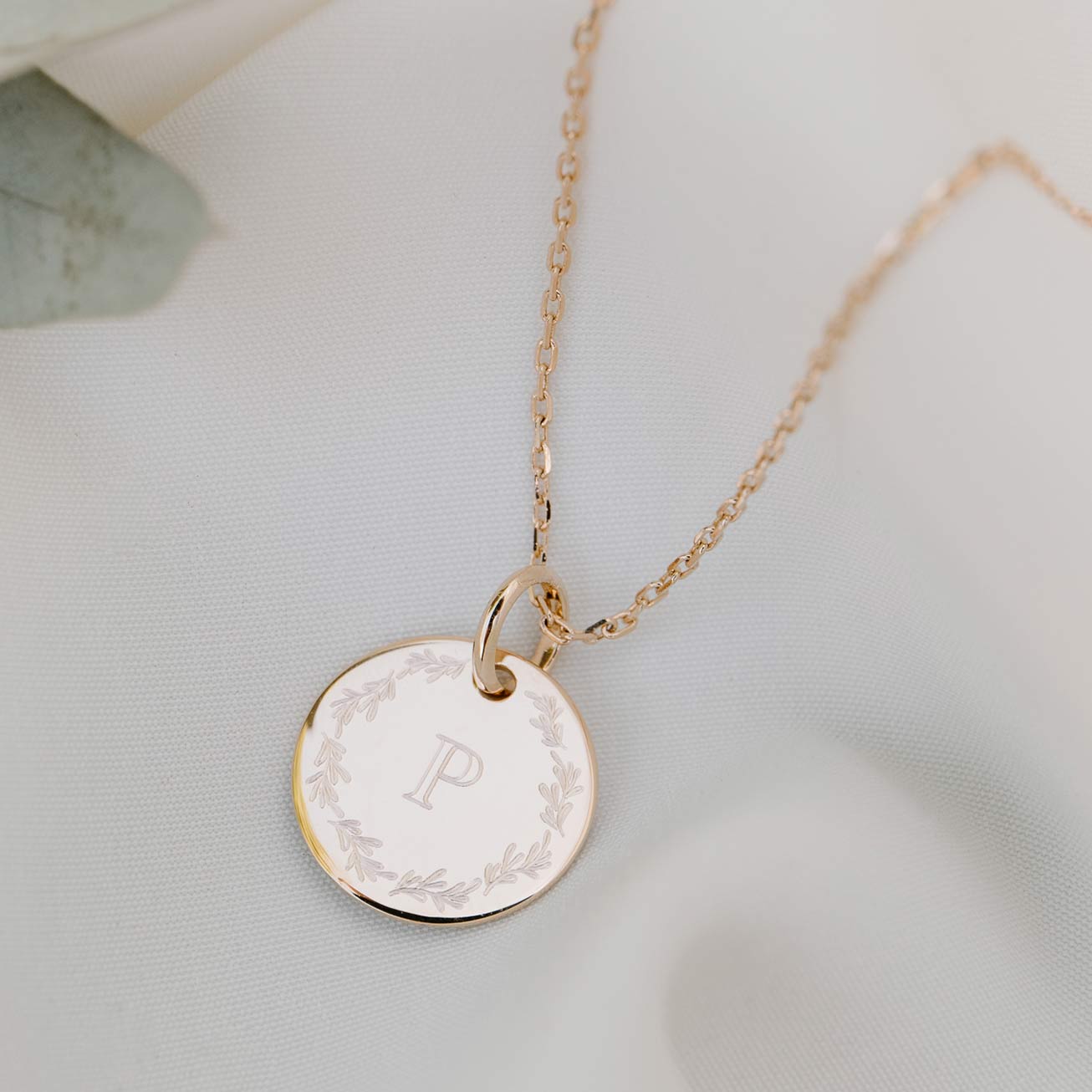 Collana bambino personalizzata corona foglie inizi