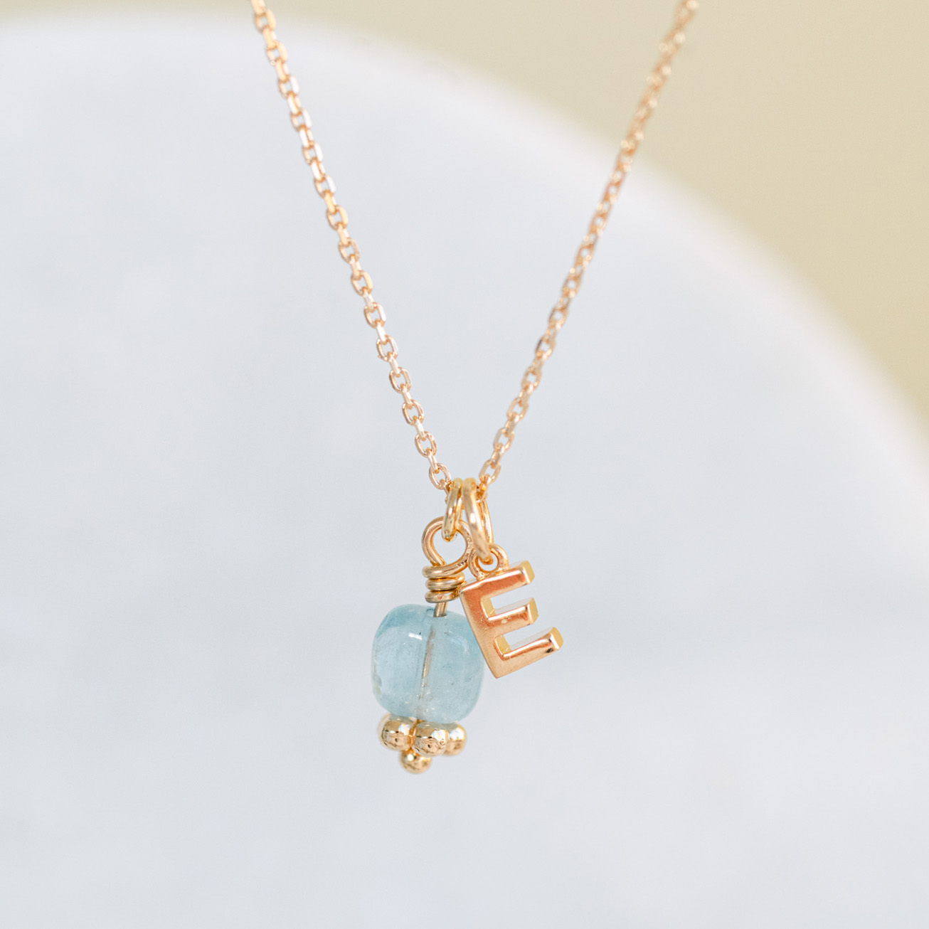 Collana iniziale acquamarina pietra di marzo