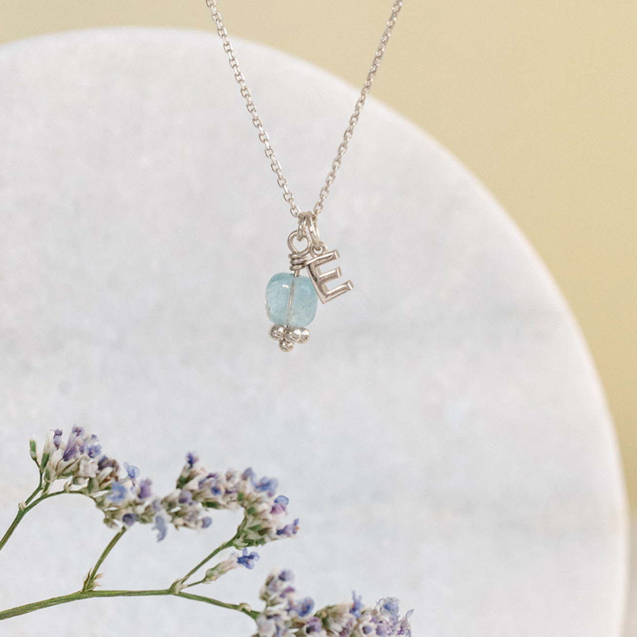 Collana iniziale acquamarina pietra di marzo argen