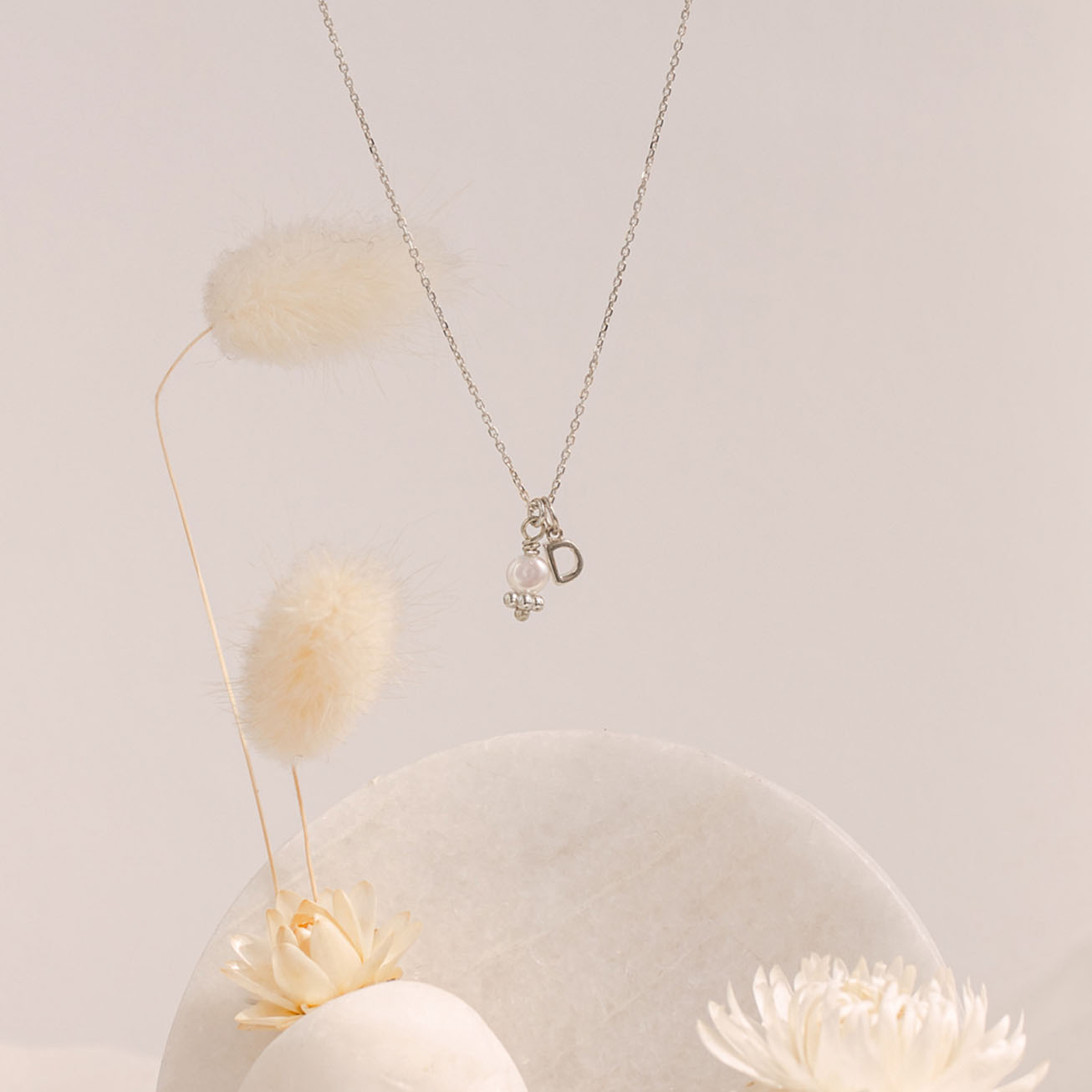 Collana iniziale perla argento massiccio