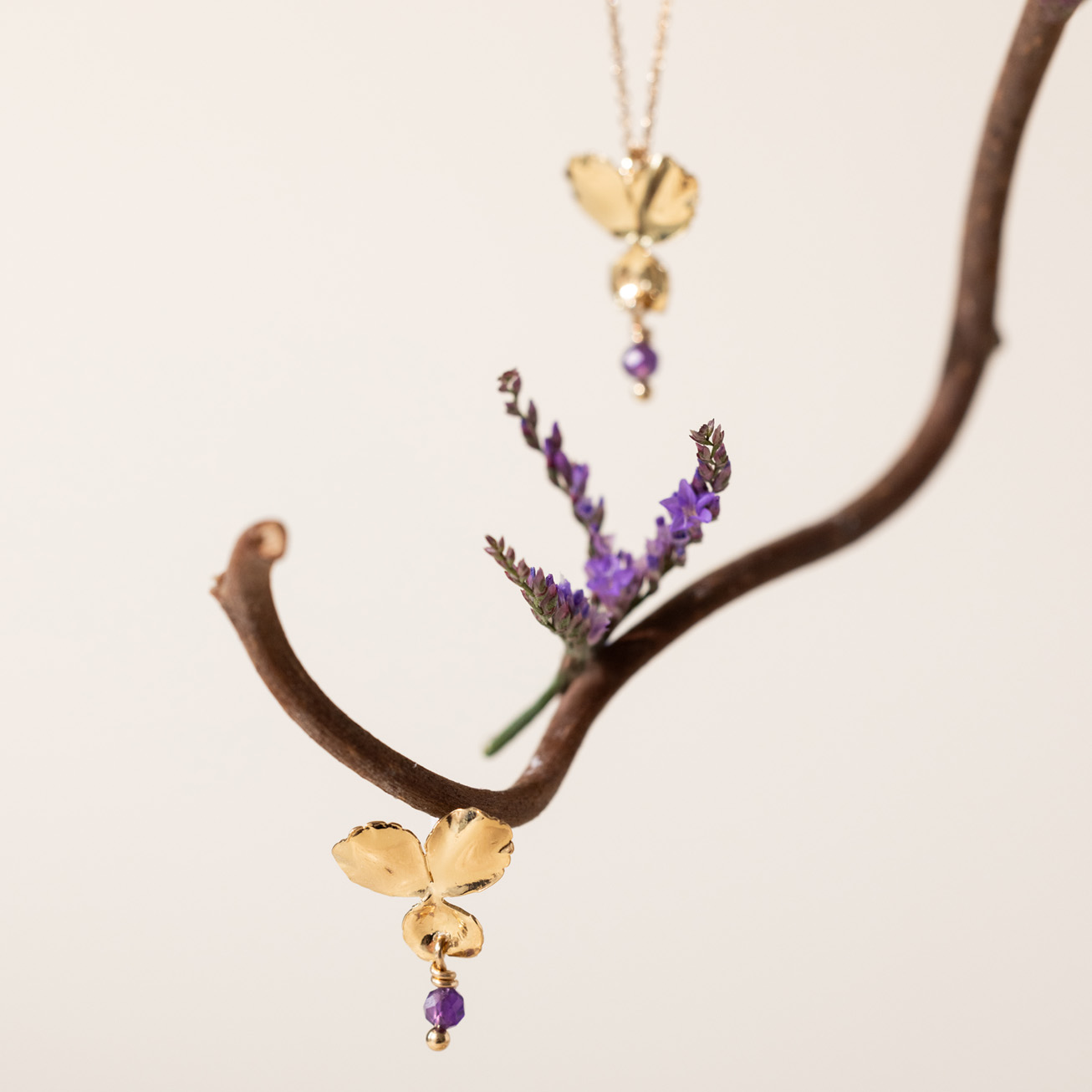 Orecchini viola del pensiero ametista