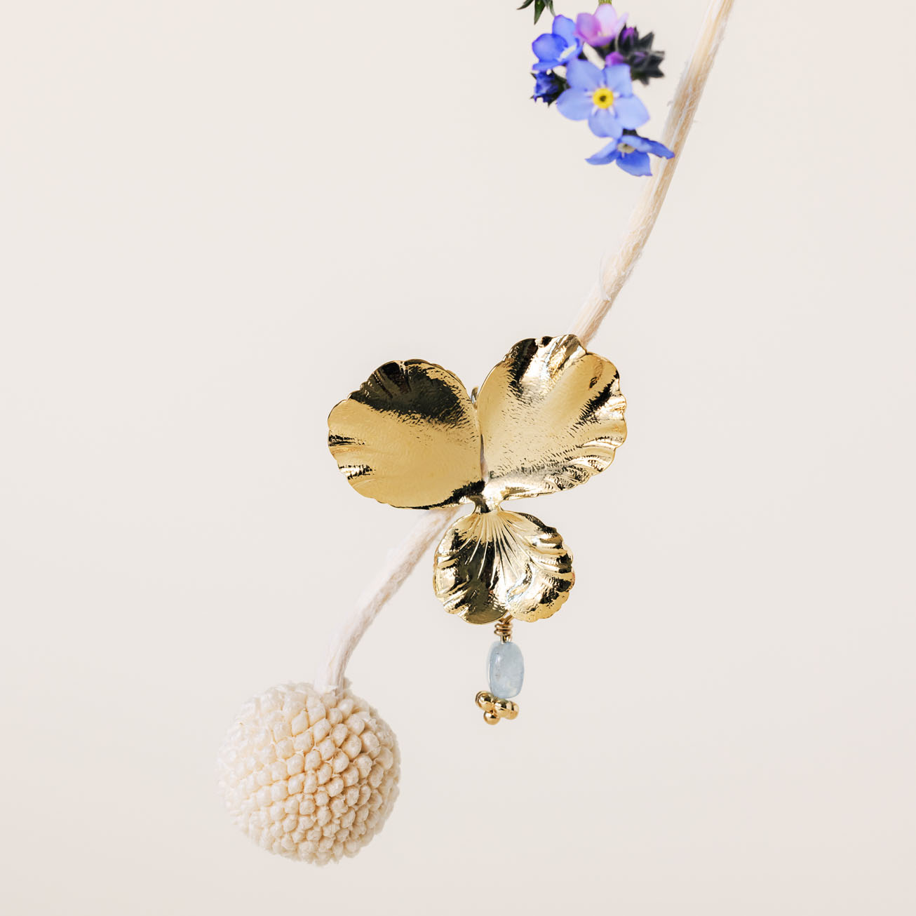 Collana viola del pensiero acquamarina