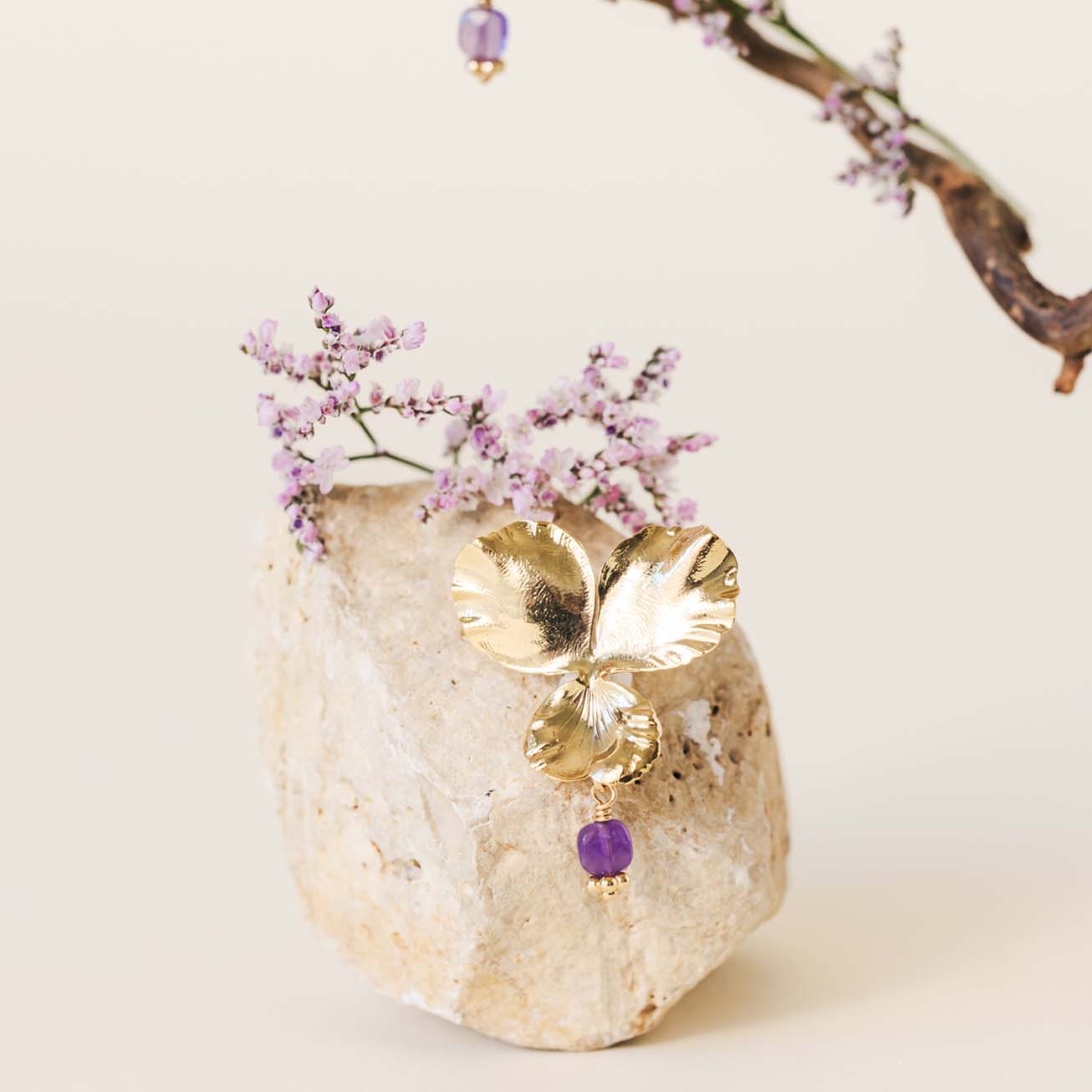 Orecchini viola del pensiero ametista