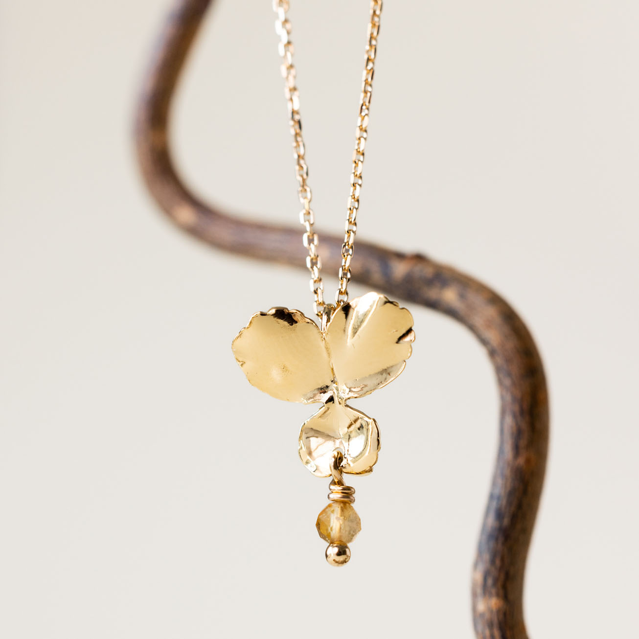 Collana viola del pensiero e citrino