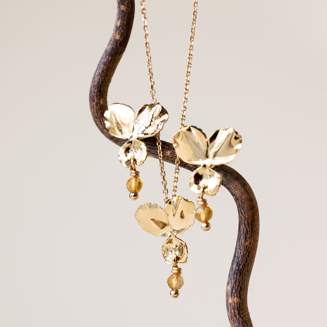 Collana viola del pensiero e citrino