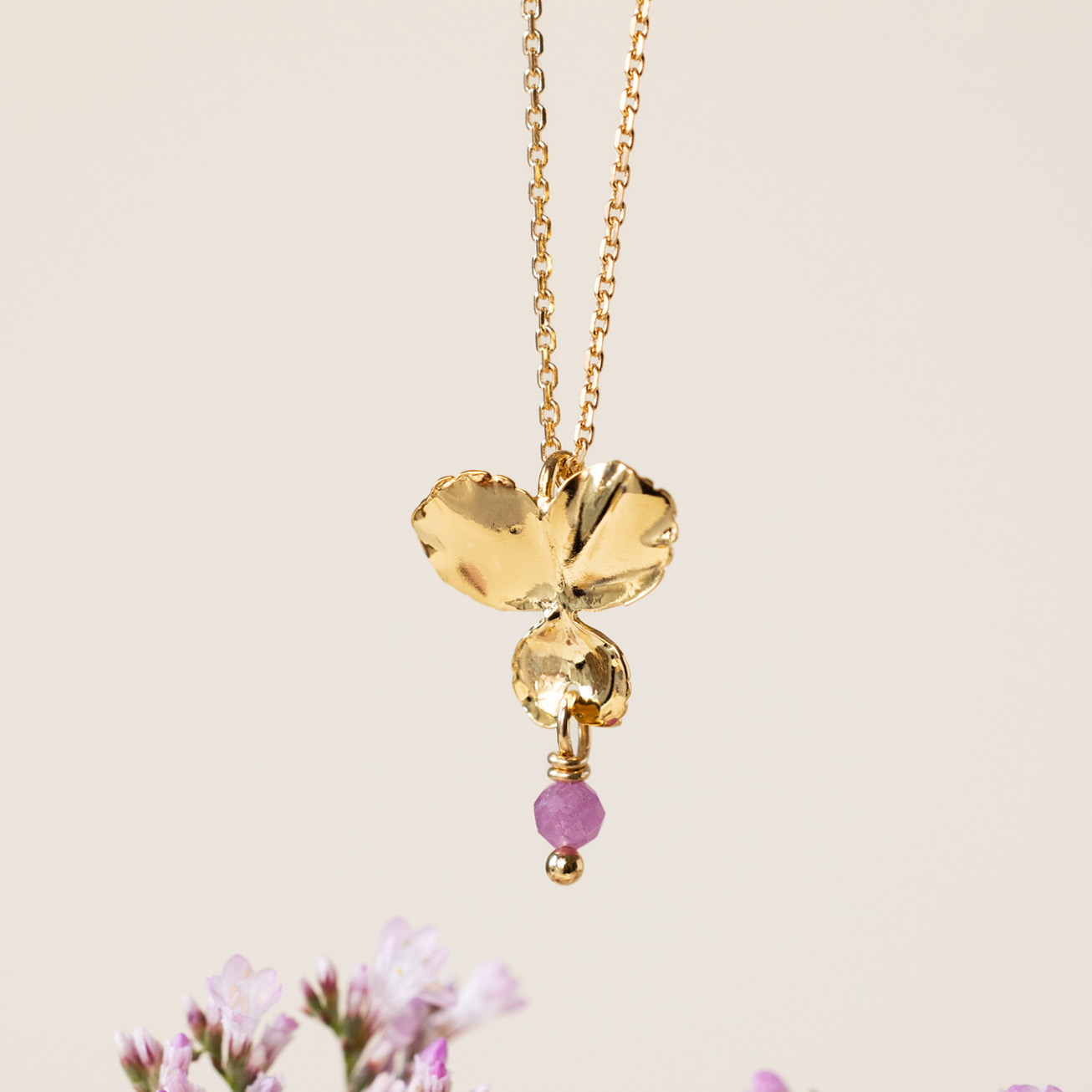 Collana viola del pensiero e tormalina rosa