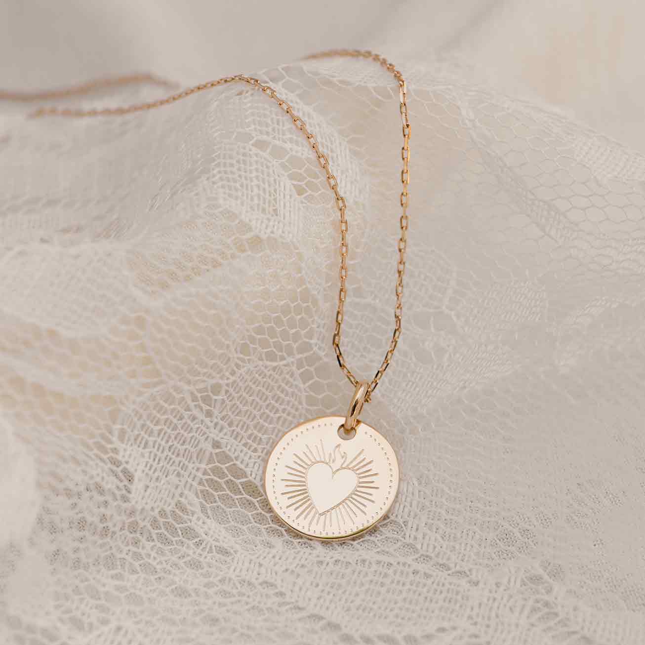 Collana bambina Cuore fiammeggiante oro