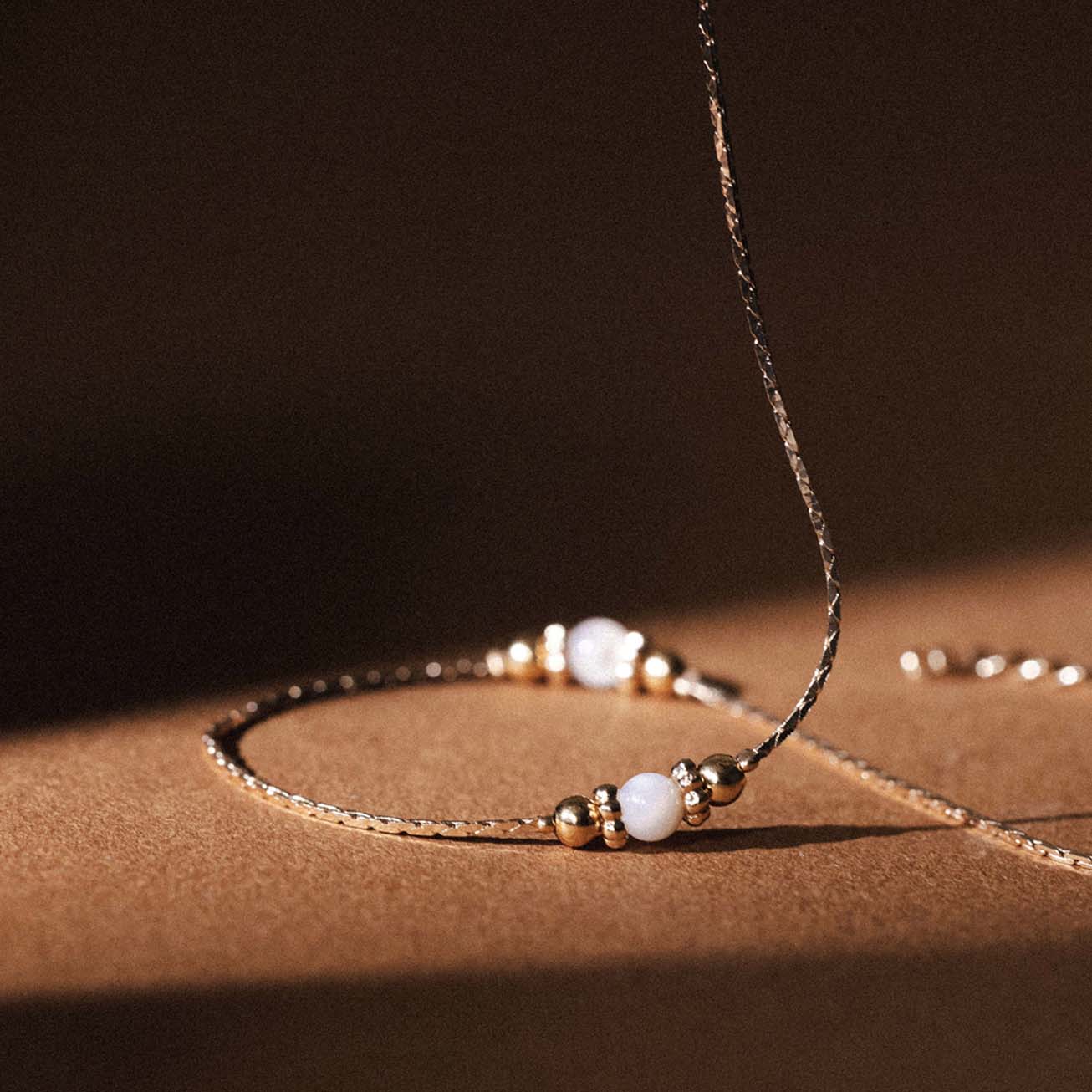 Collana pietra di nascita madreperla - Giugno